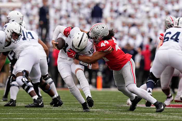 JT Tuimoloau (44) sacks Penn State Nittany Lions quarterback Drew Allar